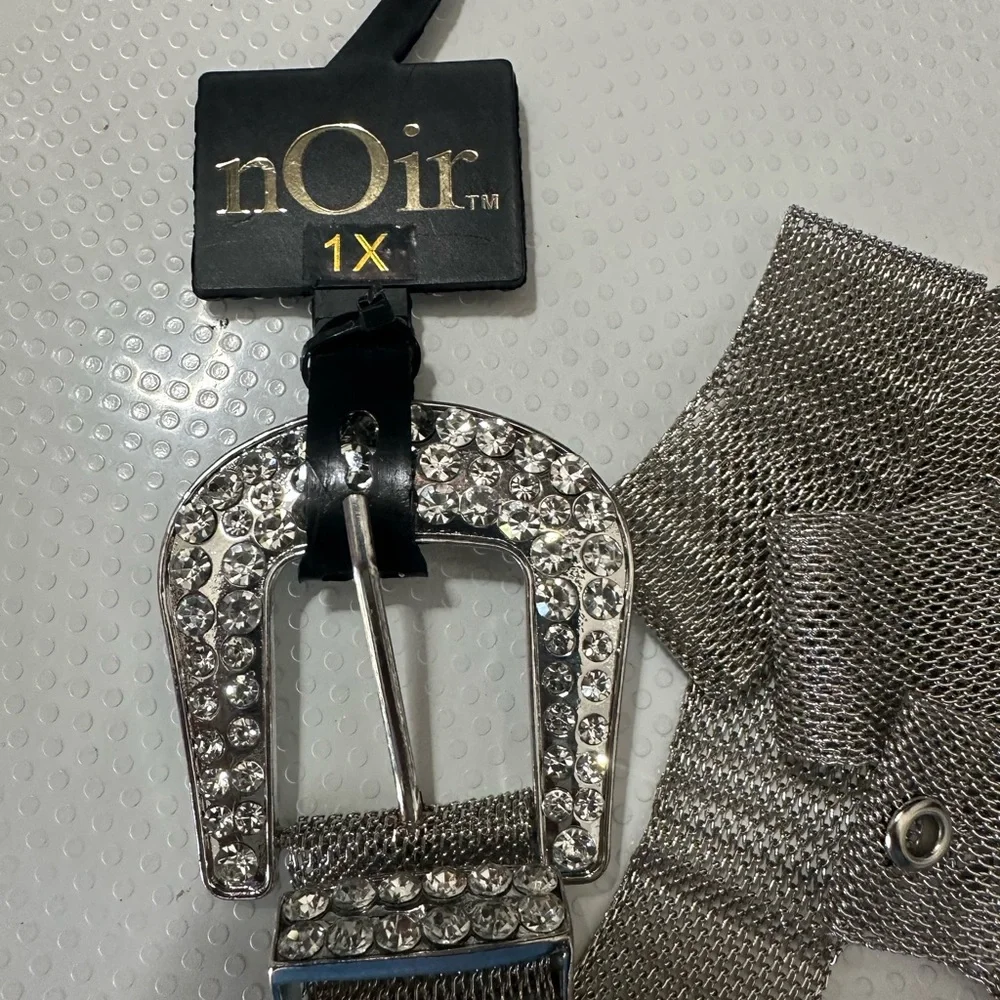 🆕BUNDLE of 3 Women’s Belts